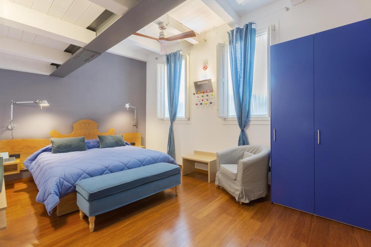 Malagigi Guest House Ferrara Eksteriør billede